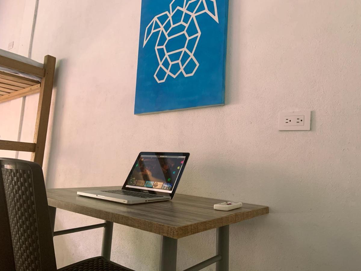 Tayrona Juancho'S House Hostel & Coworking Los Naranjos Exterior foto