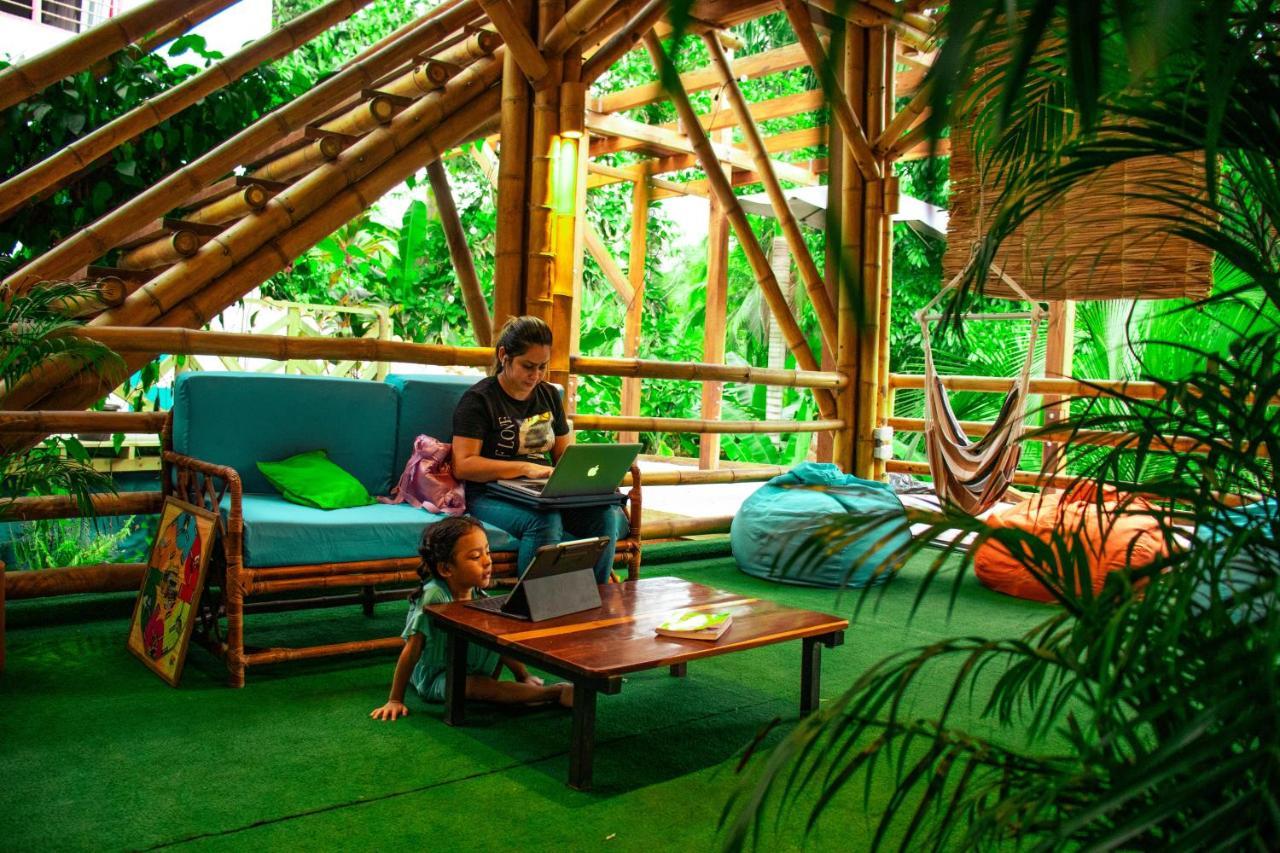 Tayrona Juancho'S House Hostel & Coworking Los Naranjos Exterior foto